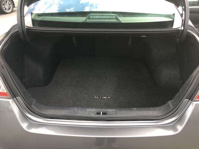 Nissan Altima 2014 photo 22